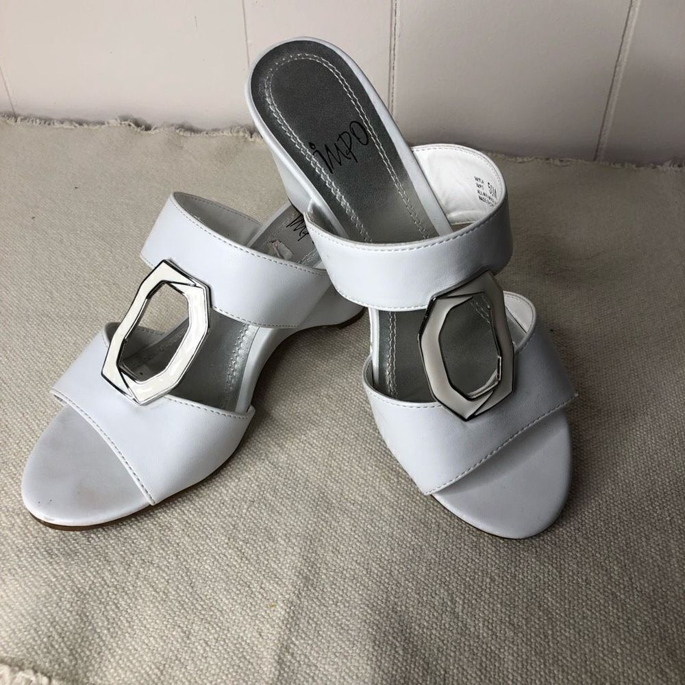 Impo Women's Solid Double Strap Slip-On Sandals White Size 5.5